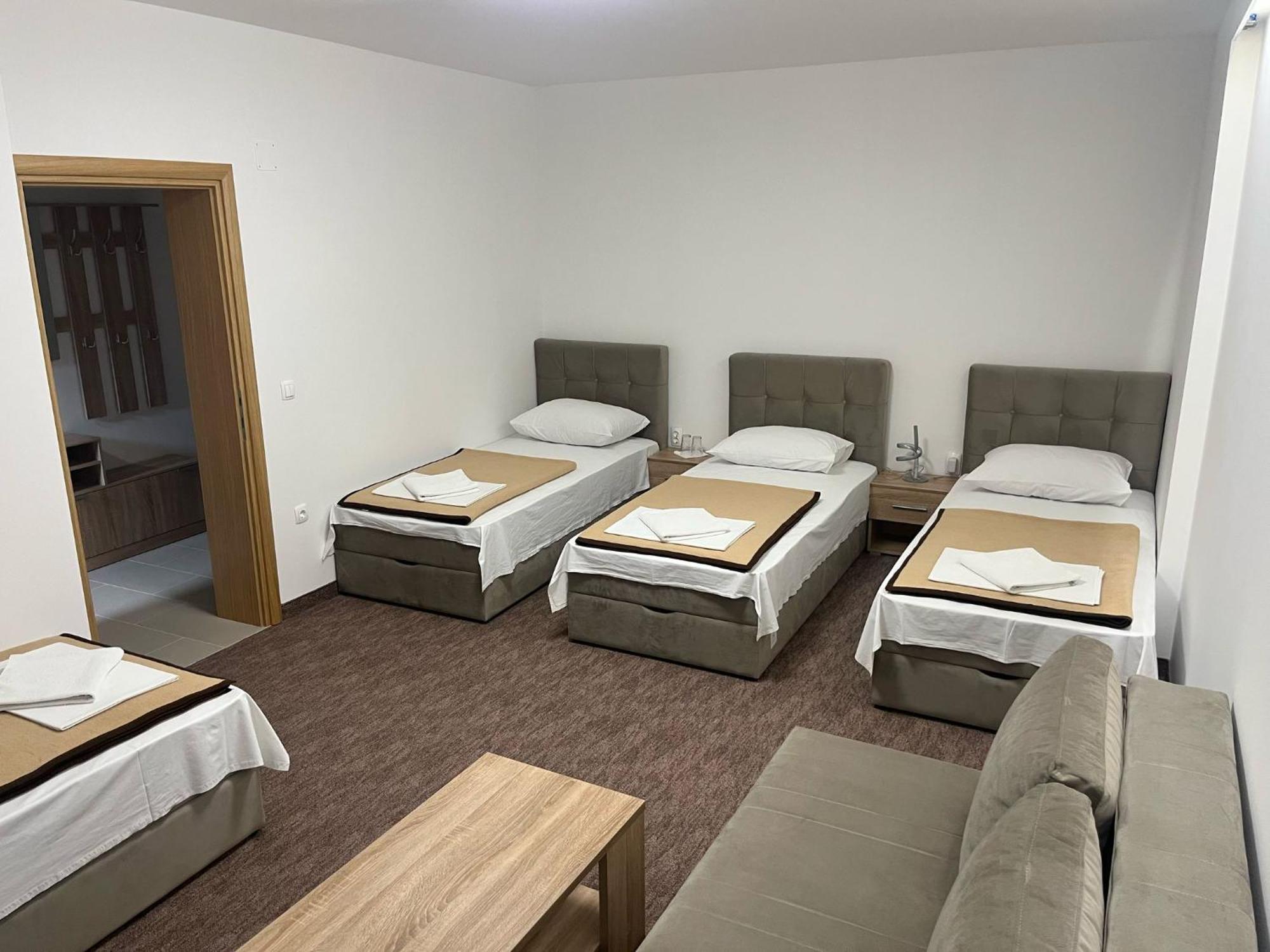 Motel Aura Gnojnice Esterno foto